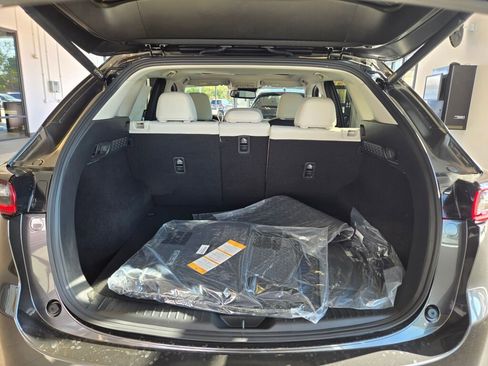 New 2025 MAZDA CX-5 AWD 2.5 S w/ Preferred Package image 12