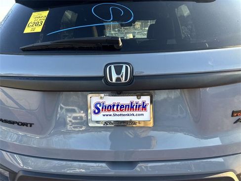 Used 2023 Honda Passport TrailSport image 10