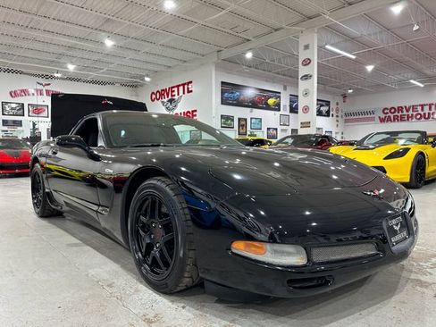 Used 2002 Chevrolet Corvette Z06 w/ Memory Pkg RWD image 28