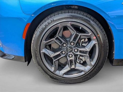 New 2026 Dodge Charger R/T AWD/4WD image 19