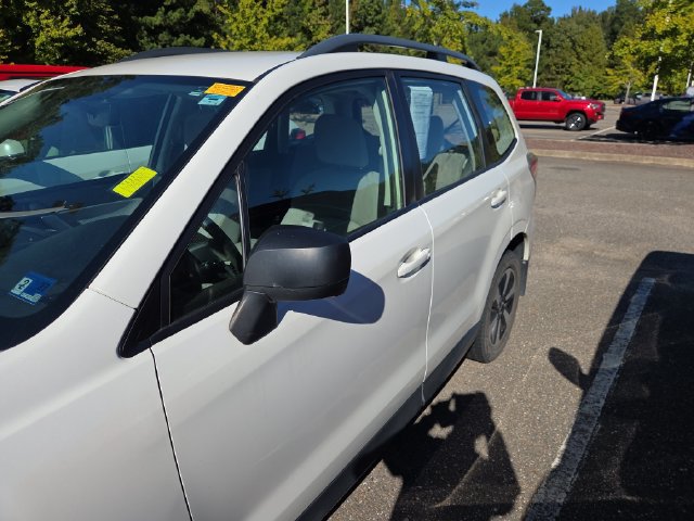 Used 2017 Subaru Forester 2.5i w/ Protection Package #1 AWD/4WD image 8