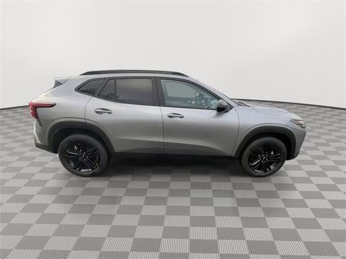 New 2026 Chevrolet Trax ACTIV w/ Sunroof Package image 8