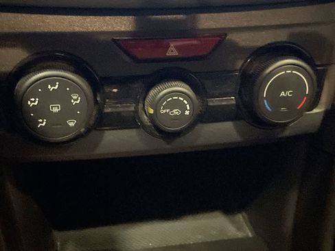 Used 2020 Subaru Impreza 2.0i image 18