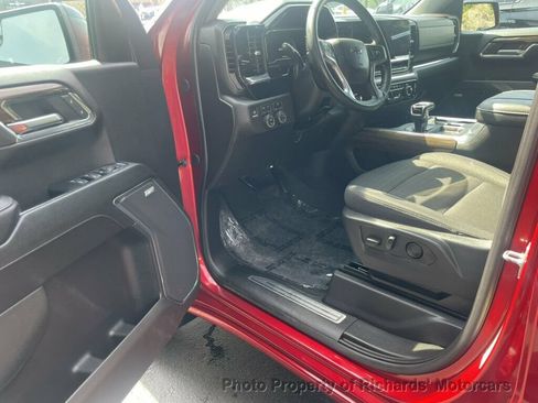 Used 2024 Chevrolet Silverado 1500 RST w/ Convenience Package II AWD/4WD image 12