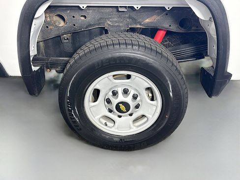 Used 2022 Chevrolet Silverado 2500 W/T w/ WT Convenience Package image 35