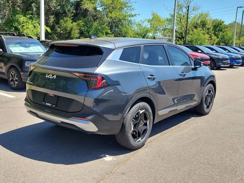 New 2026 Kia Sportage EX FWD image 6