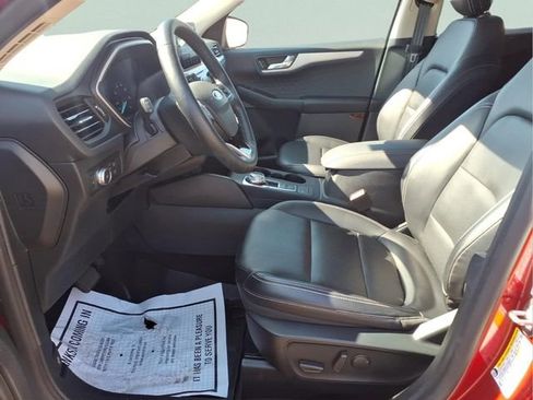 Used 2020 Ford Escape SEL FWD image 18