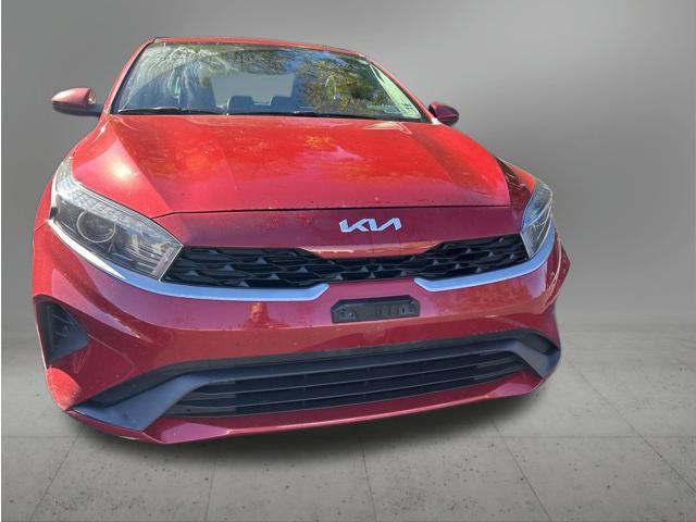 Used 2023 Kia Forte LXS FWD image 2