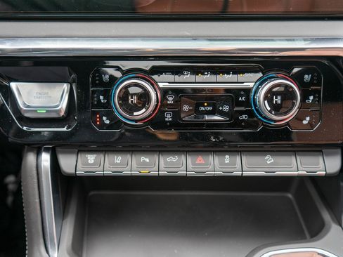 New 2026 GMC Sierra 3500 Denali Ultimate image 28