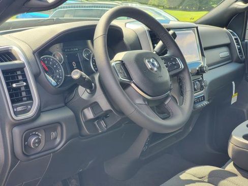 New 2026 RAM 2500 Big Horn AWD/4WD image 7