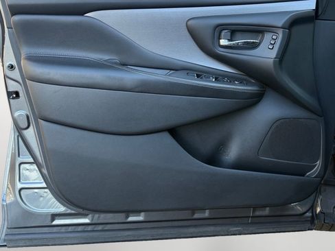 Used 2020 Nissan Murano SL w/ Moonroof Package AWD/4WD image 13