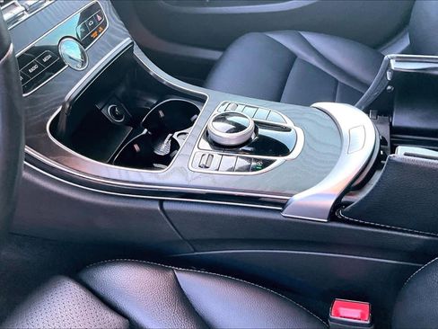 Used 2021 Mercedes-Benz C 300 Sedan image 20