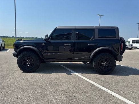 Used 2024 Ford Bronco Wildtrak image 2