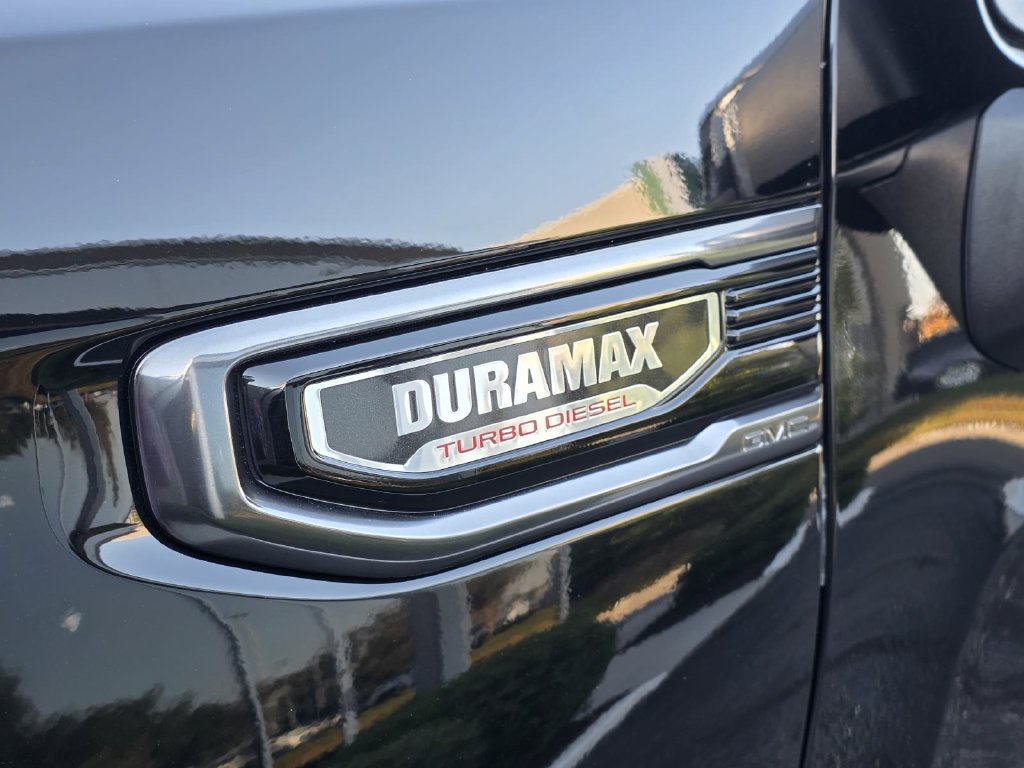 Used 2023 GMC Sierra 1500 AT4 w/ AT4 Preferred Package AWD/4WD image 32