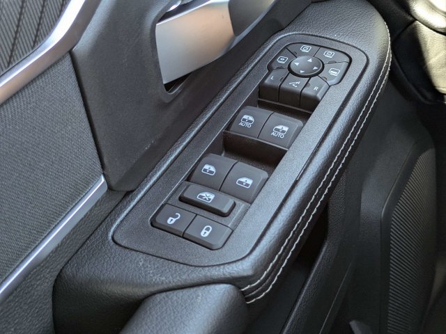 New 2026 RAM 3500 Big Horn AWD/4WD image 24