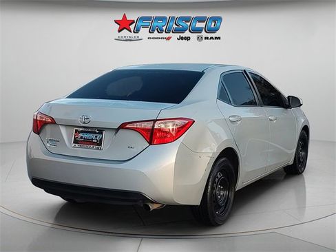 Used 2019 Toyota Corolla LE image 10