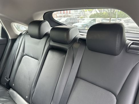 Used 2024 Honda Civic EX-L image 10