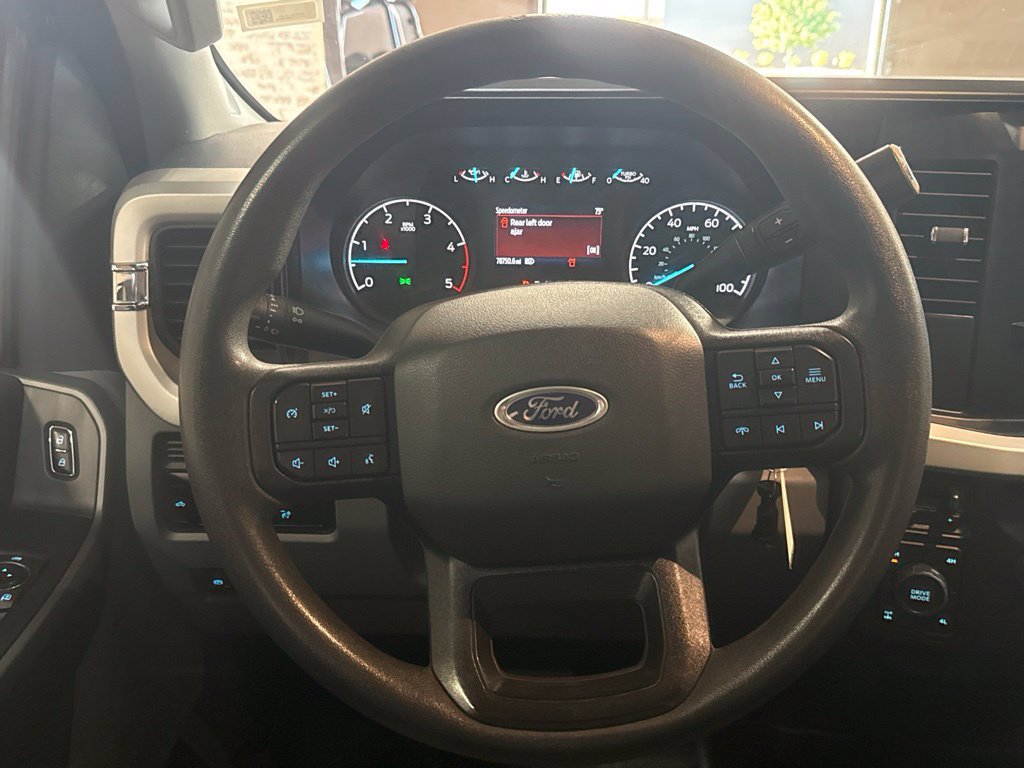 Used 2023 Ford F250 XLT AWD/4WD image 16
