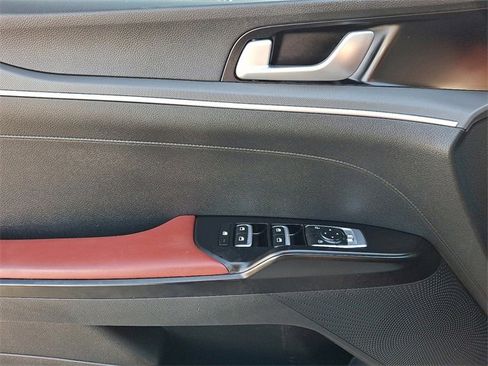 Used 2024 Kia K5 GT-Line image 12