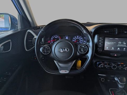 Used 2021 Kia Soul GT-Line FWD image 30