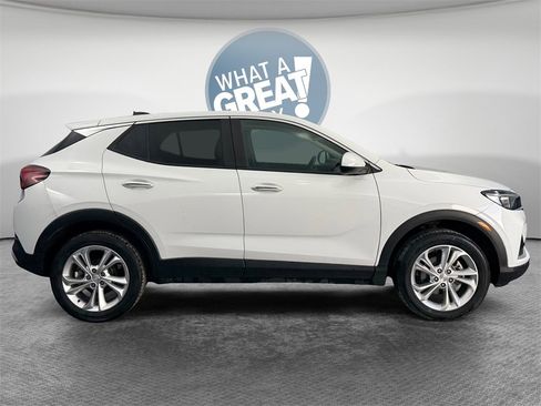 Used 2023 Buick Encore GX Preferred w/ Cold Weather Comfort Package image 2