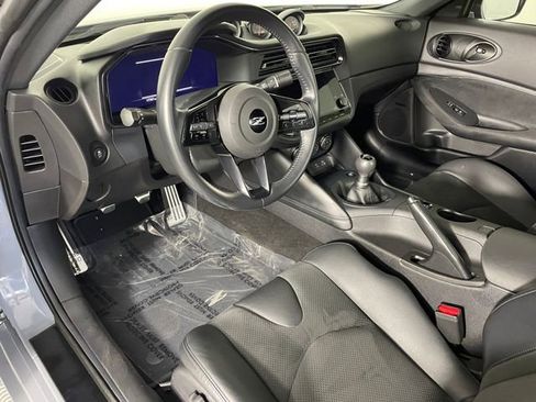 Used 2024 Nissan Z Performance w/ Floor Mat Package RWD image 3