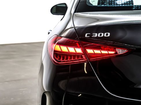 Used 2023 Mercedes-Benz C 300 Sedan image 16