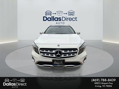 Used 2018 Mercedes-Benz GLA 250 w/ Premium Package image 3