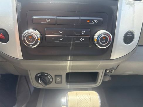 Used 2019 Nissan Frontier SV AWD/4WD image 17