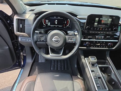 Used 2024 Nissan Pathfinder Platinum w/ Cargo Package FWD image 28