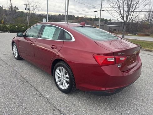 Used 2018 Chevrolet Malibu LT image 4