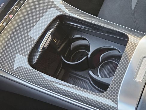 Used 2025 Mercedes-Benz GLC 63 AMG S image 22