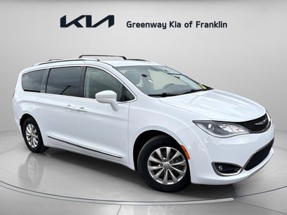 Used 2019 Chrysler Pacifica Touring-L