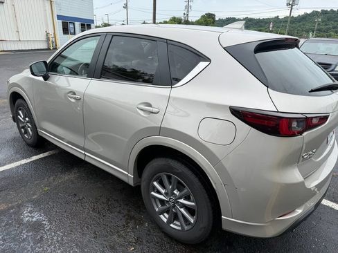 Used 2025 MAZDA CX-5 AWD 2.5 S w/ Select Package image 6
