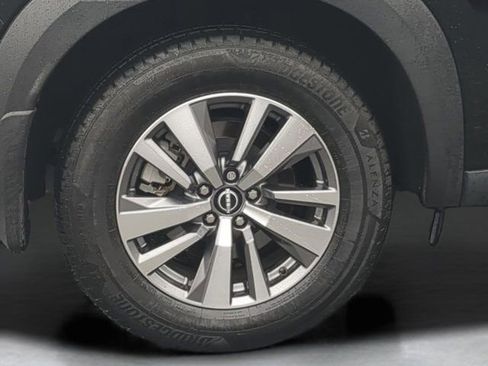 Used 2022 Nissan Pathfinder SL FWD image 25