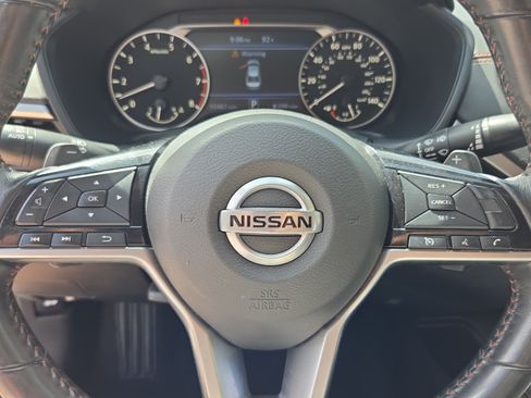 Used 2021 Nissan Altima 2.5 SR AWD/4WD image 22