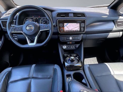 Used 2019 Nissan Leaf SL w/ SL Technology Package FWD image 7