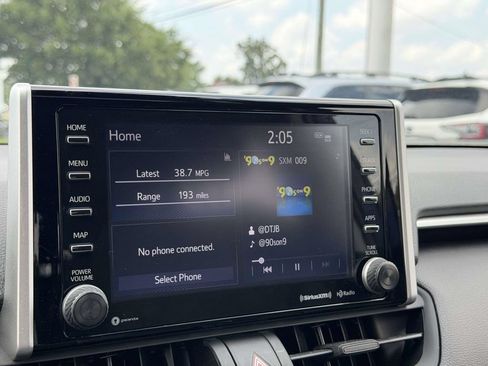 Used 2019 Toyota RAV4 XLE w/ Convenience Package AWD/4WD image 22