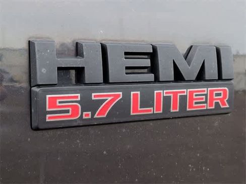 Used 2015 RAM 1500 Express image 13