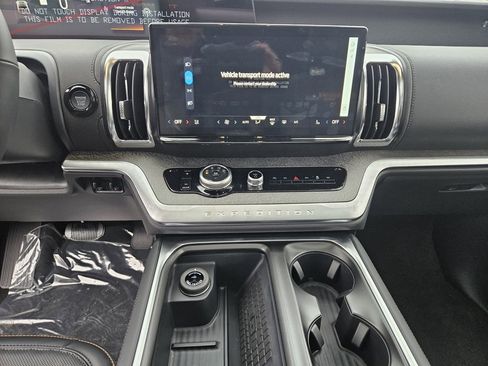 New 2025 Ford Expedition Tremor image 18