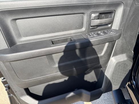 Used 2025 RAM 2500 Tradesman image 10