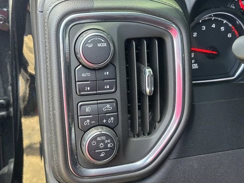 Used 2021 Chevrolet Silverado 1500 LT Trail Boss w/ Convenience Package II image 27