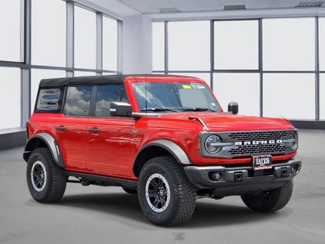 Used 2023 Ford Bronco Badlands w/ Sasquatch Package AWD/4WD image 3