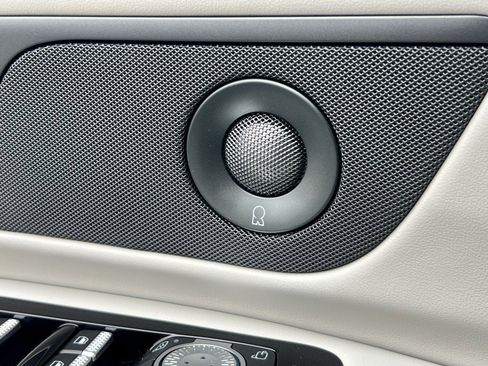 New 2026 Lincoln Nautilus Premier w/ Equipment Group 102A image 20