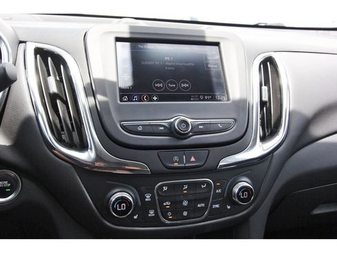 Used 2023 Chevrolet Equinox LT FWD image 21