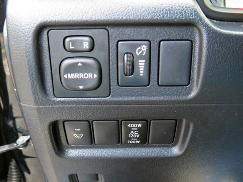 Used 2015 Toyota 4Runner SR5 image 25