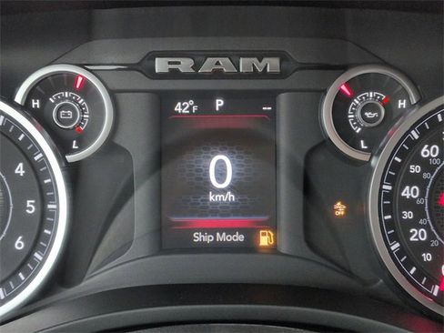 New 2026 RAM 1500 Big Horn w/ Night Edition image 28