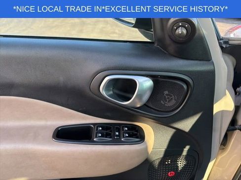 Used 2015 FIAT 500L Lounge image 26