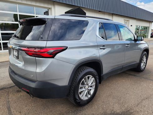 Used 2023 Chevrolet Traverse LT w/ LPO, Cargo Package AWD/4WD image 8