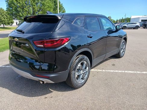 Used 2023 Chevrolet Blazer LT w/ Driver Confidence Package AWD/4WD image 4